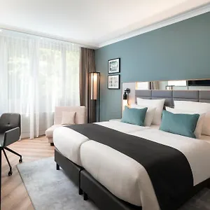 https://leonardo-royal-hotel-dusseldorf-konigsallee.dortmundhotels.net